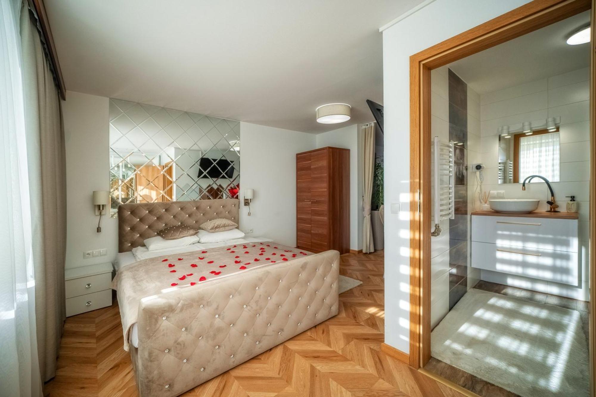 Gorski Resort Lux Apartments Jacuzzi & Sauna Poronin Eksteriør bilde
